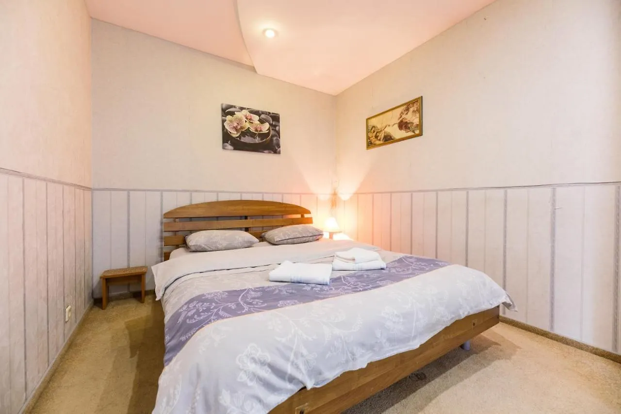 На Палаце Спорта Apartment Kyiv