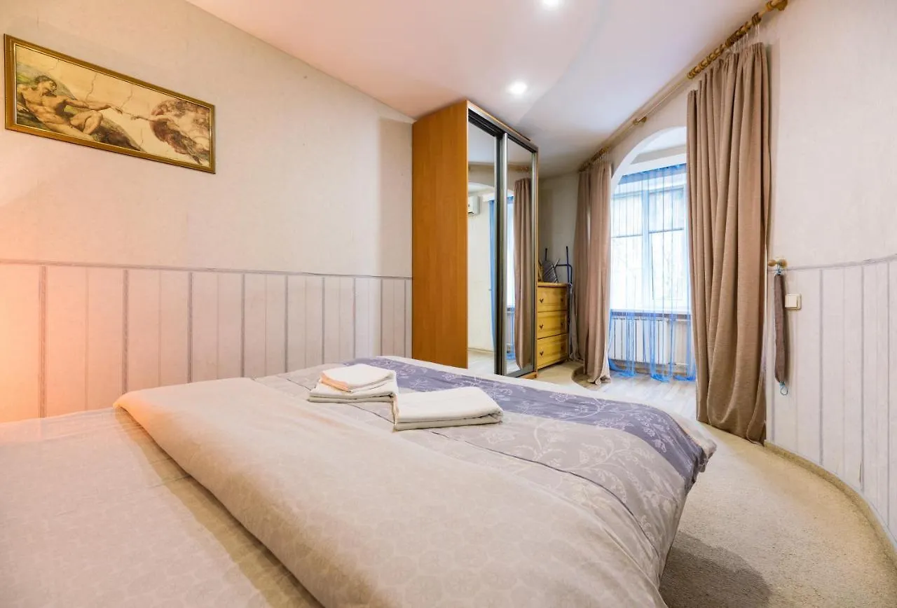 На Палаце Спорта Apartment Kyiv